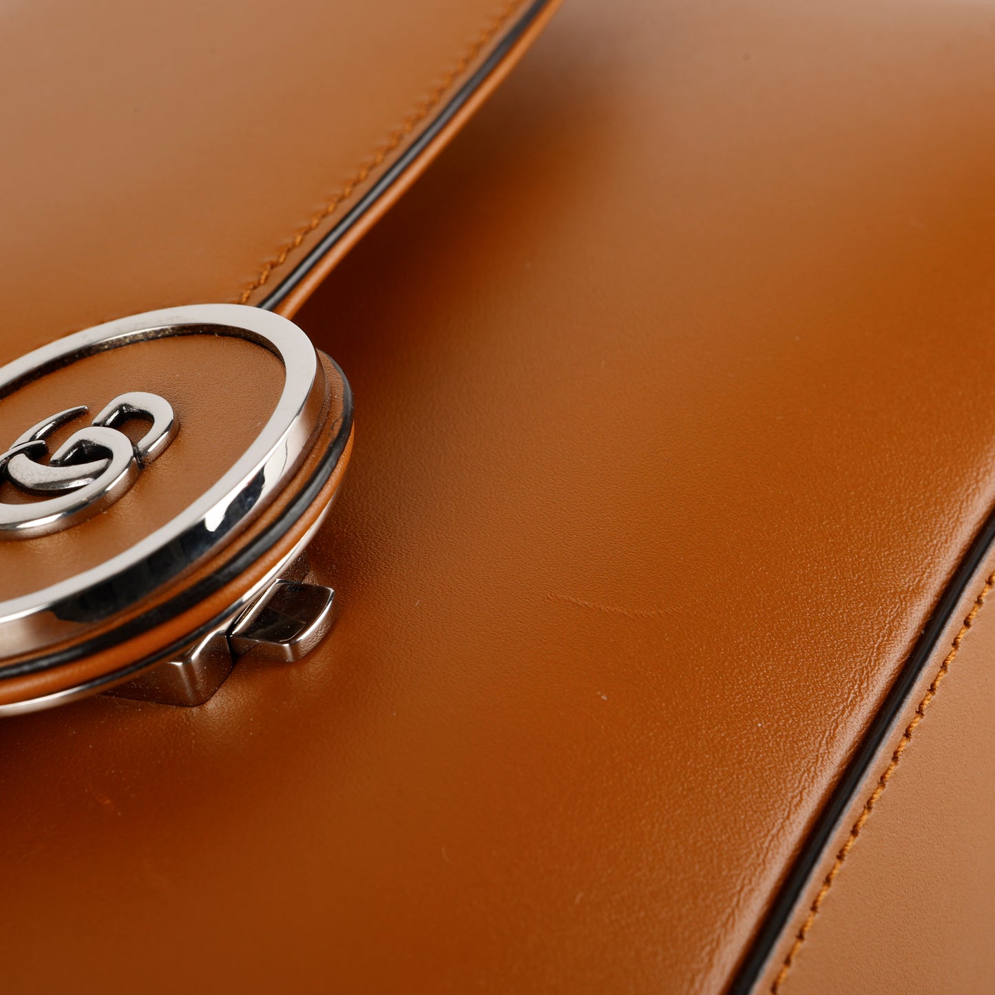 Medium GG Senna Top Handle, Cognac Brown