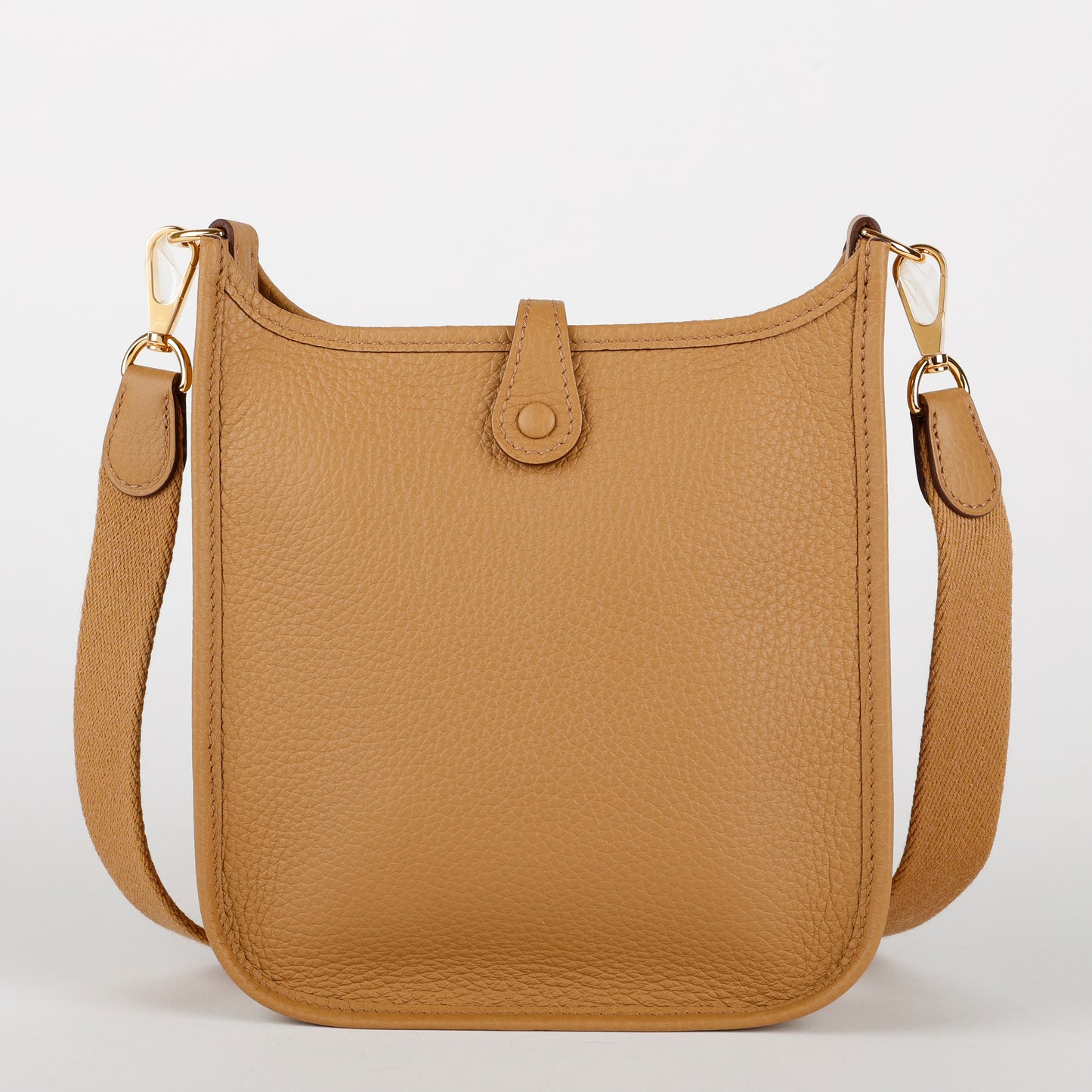 Evelyne 16 TPM, Biscuit Clemence