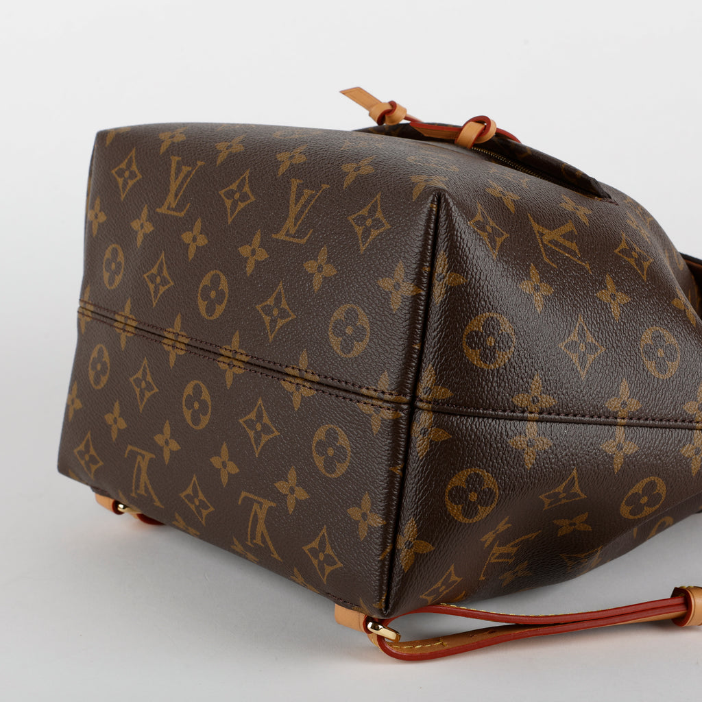 Montsouris PM, Monogram