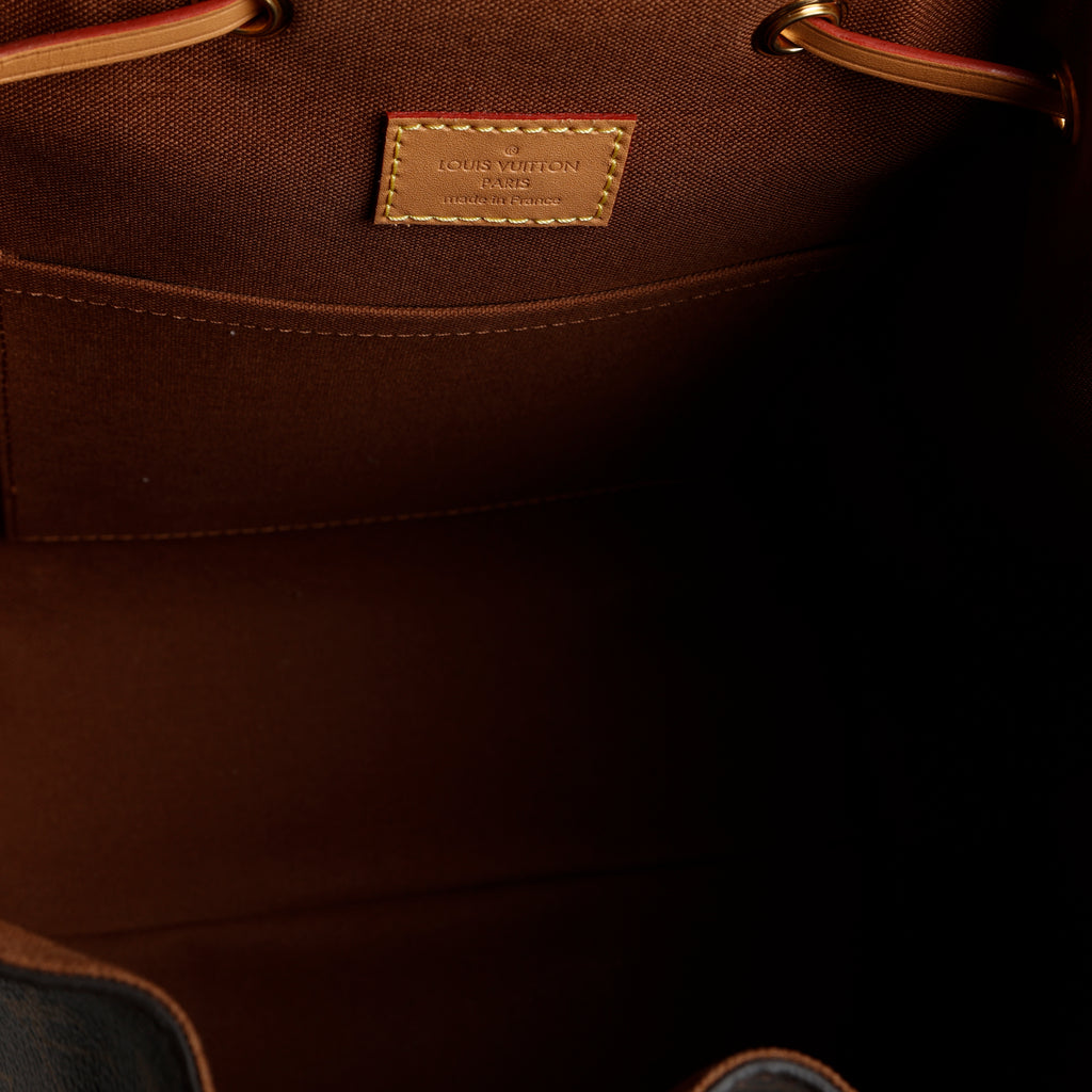 Montsouris PM, Monogram