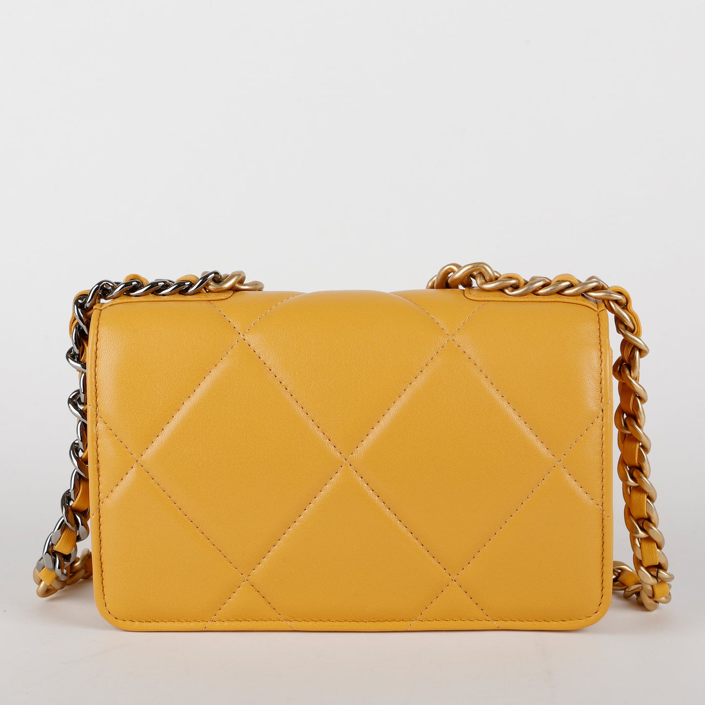 19 Wallet on Chain, Sunflower Yellow Lambskin