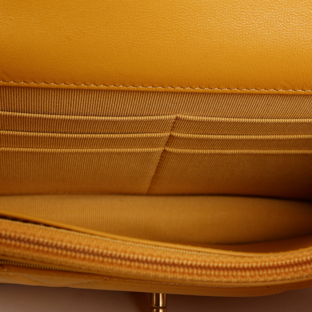 19 Wallet on Chain, Sunflower Yellow Lambskin