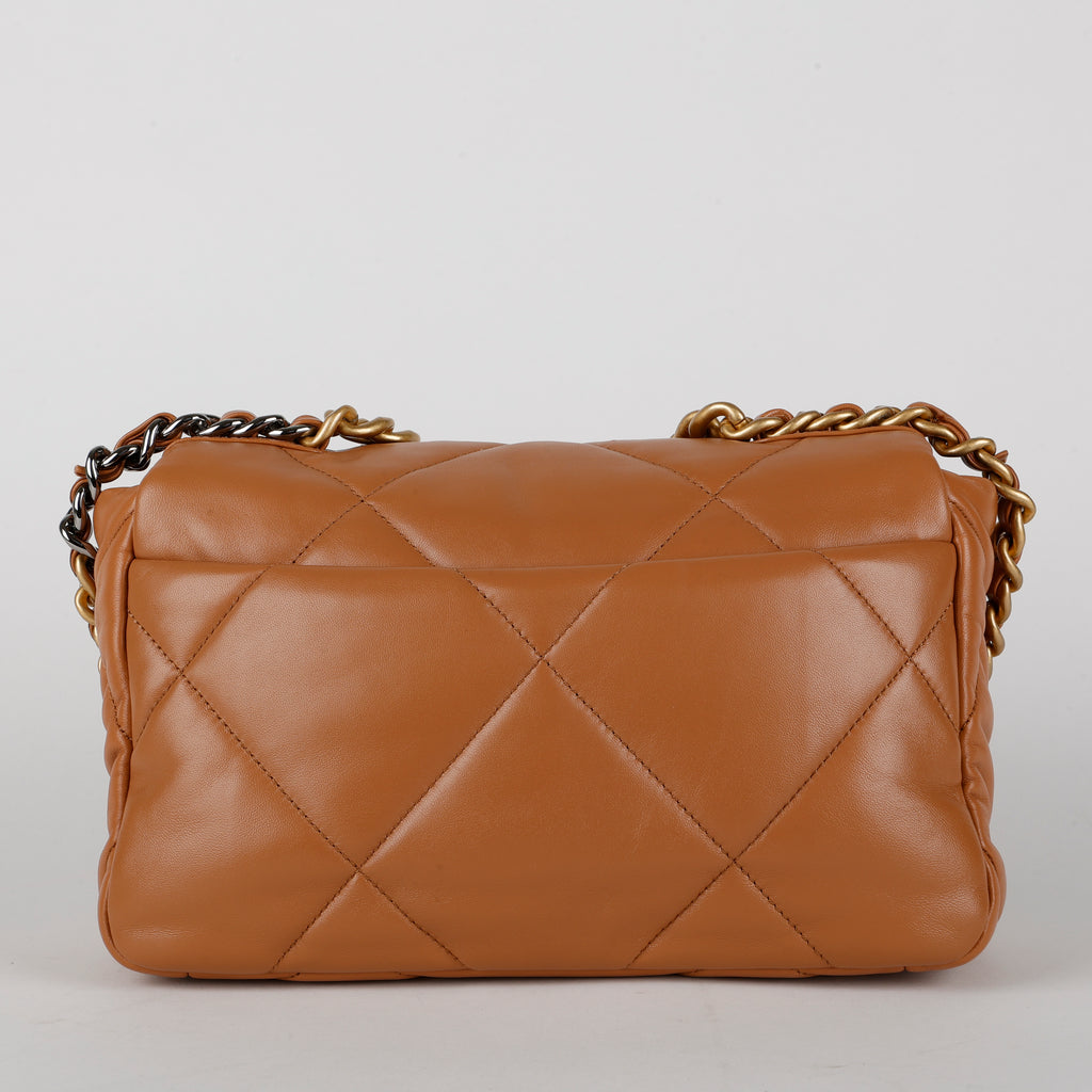 Small 19, Caramel Lambskin