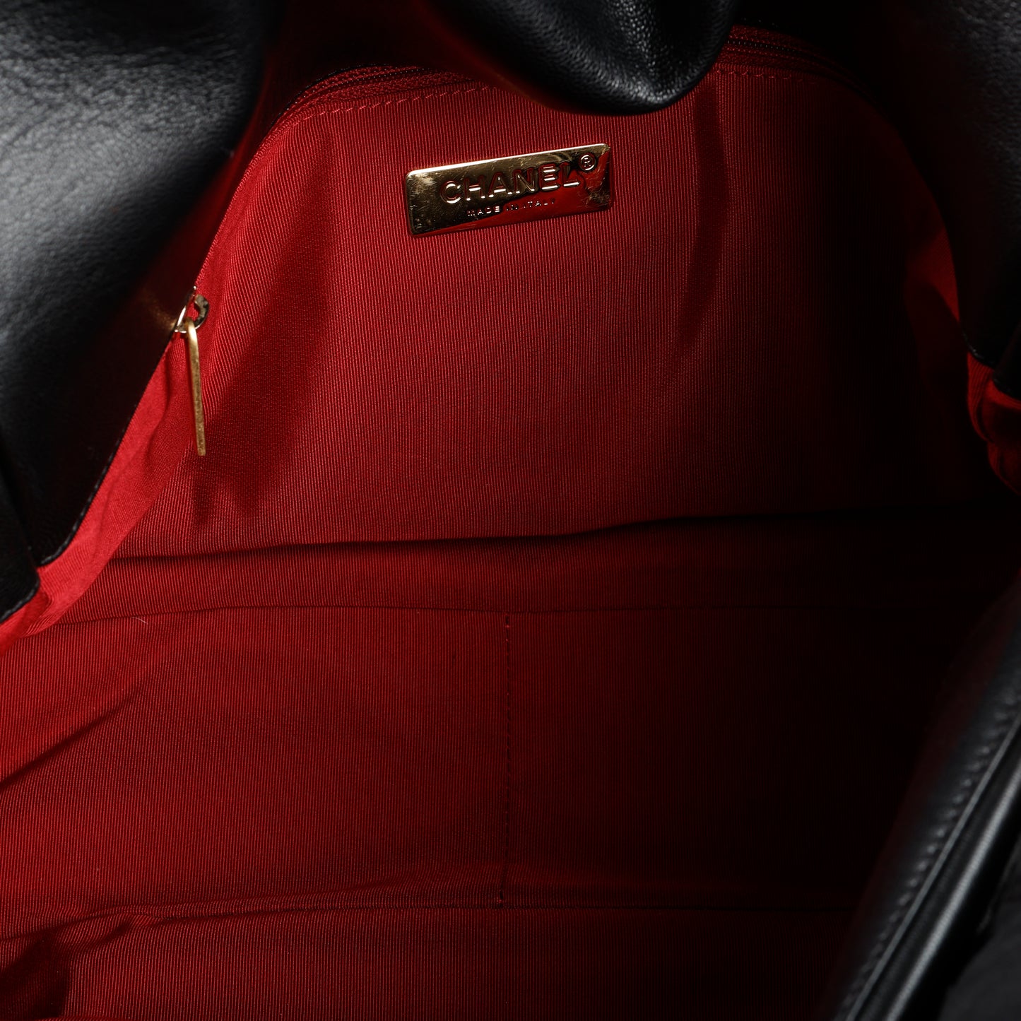 Maxi 19, Black Lambskin