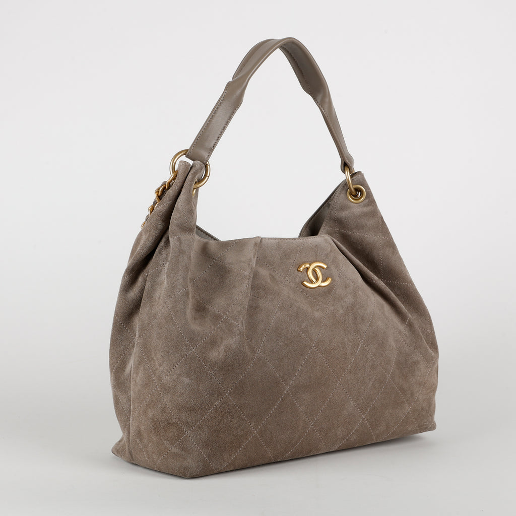 26C Large Quilted Hobo Bag, Grey Suede