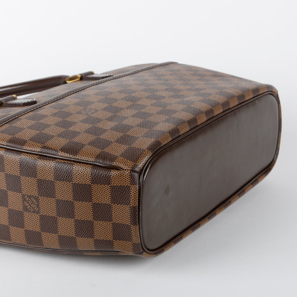 Sarria, Damier Ebene