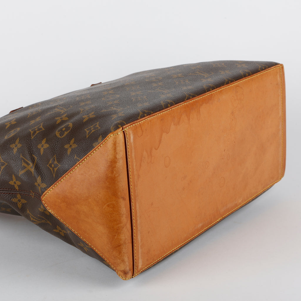 Cabas Mezzo, Monogram