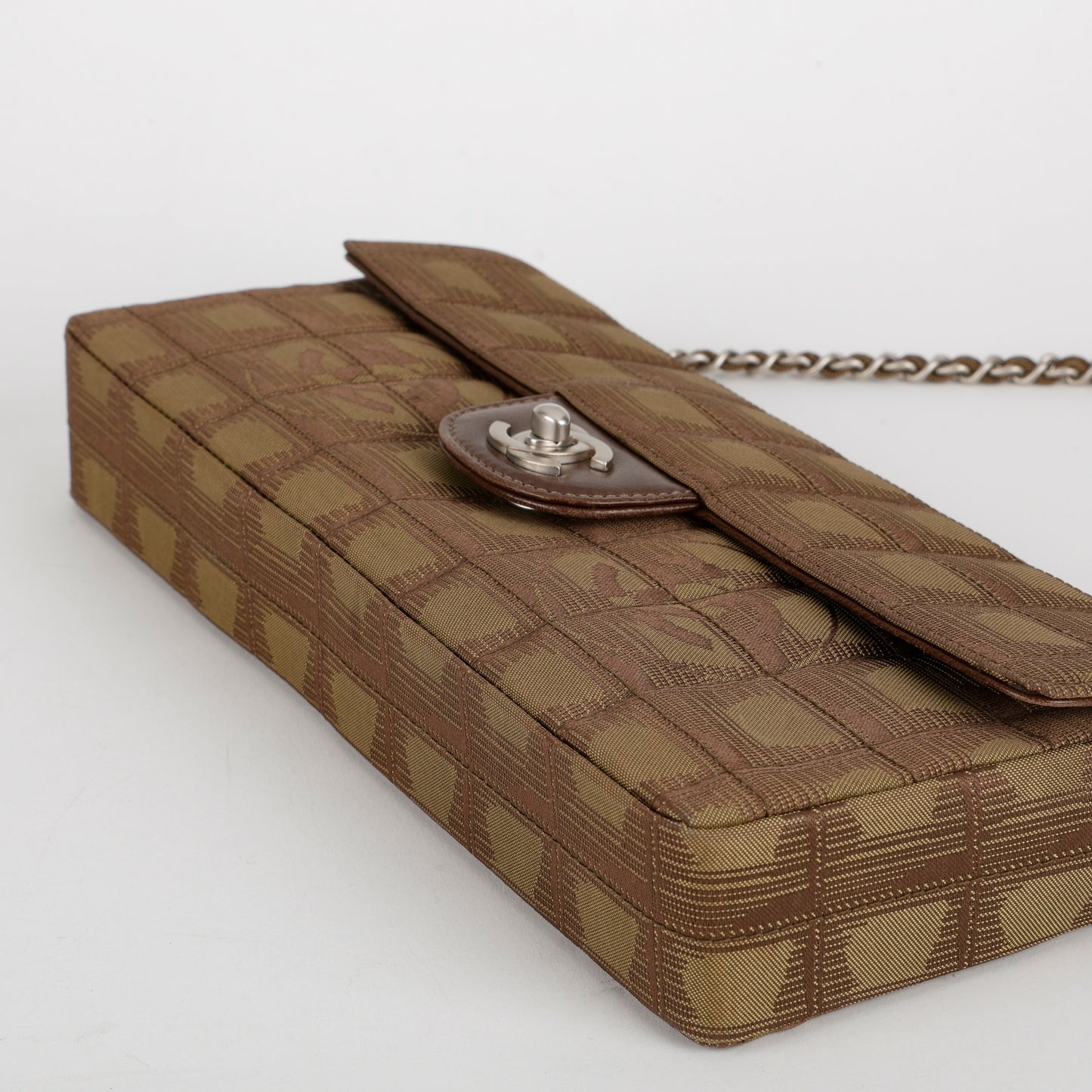 New Travel Line Chain Bag, Brown