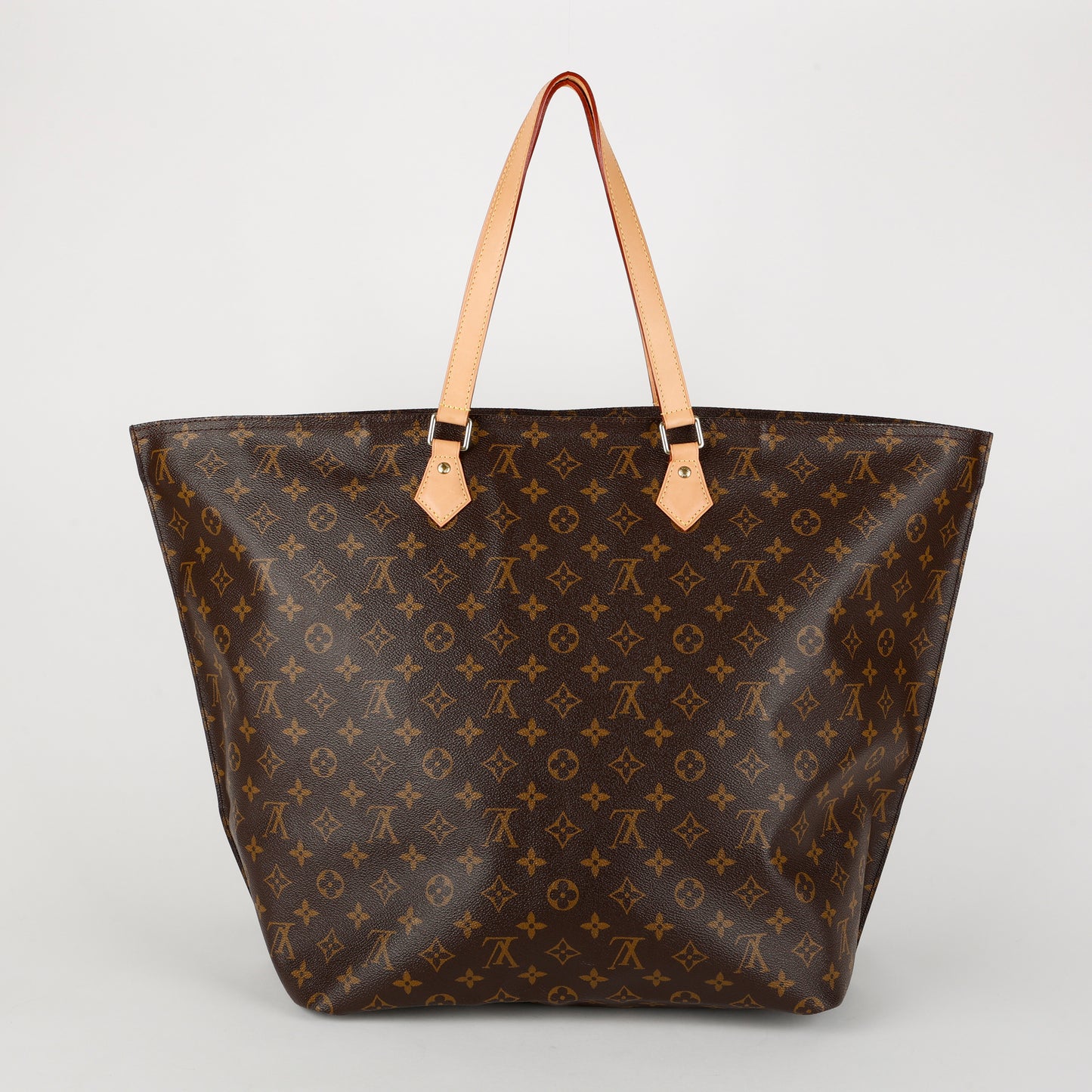All In GM, Monogram