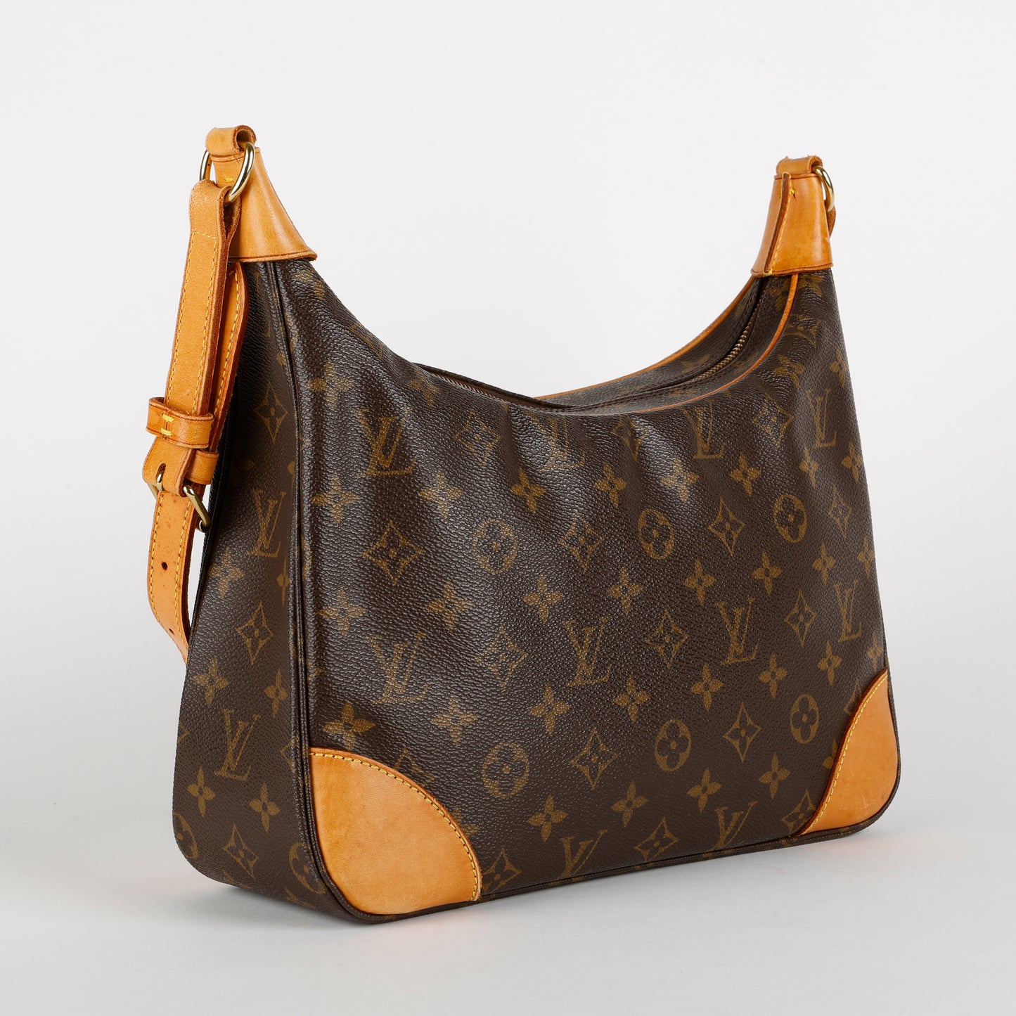Boulogne 30, Monogram