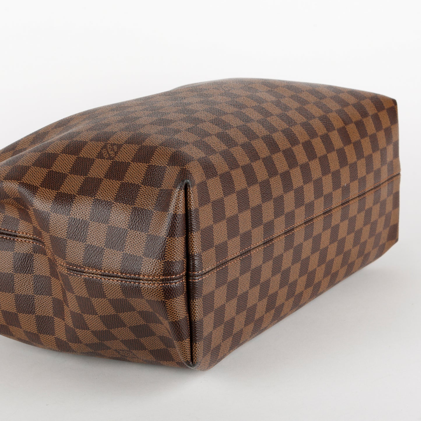 Graceful MM, Damier Ebene