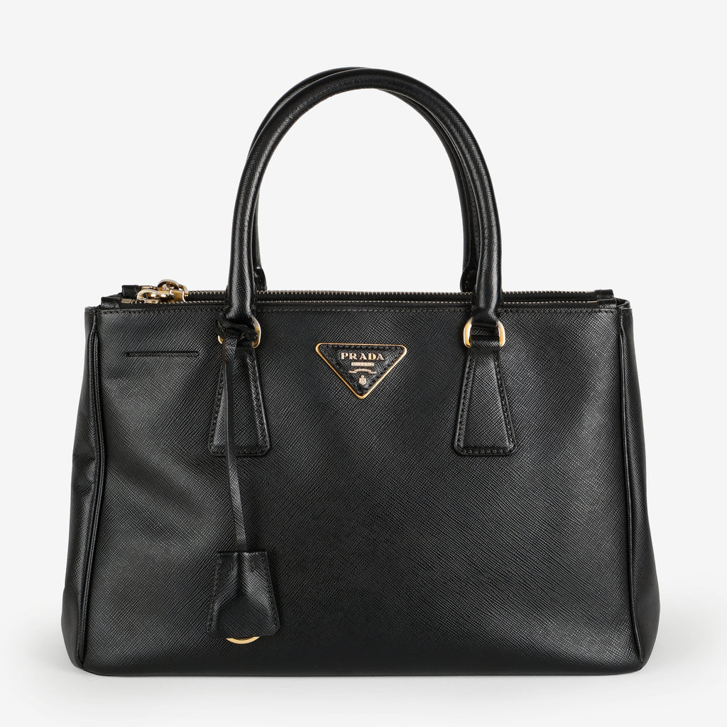 Small Galleria, Black Saffiano