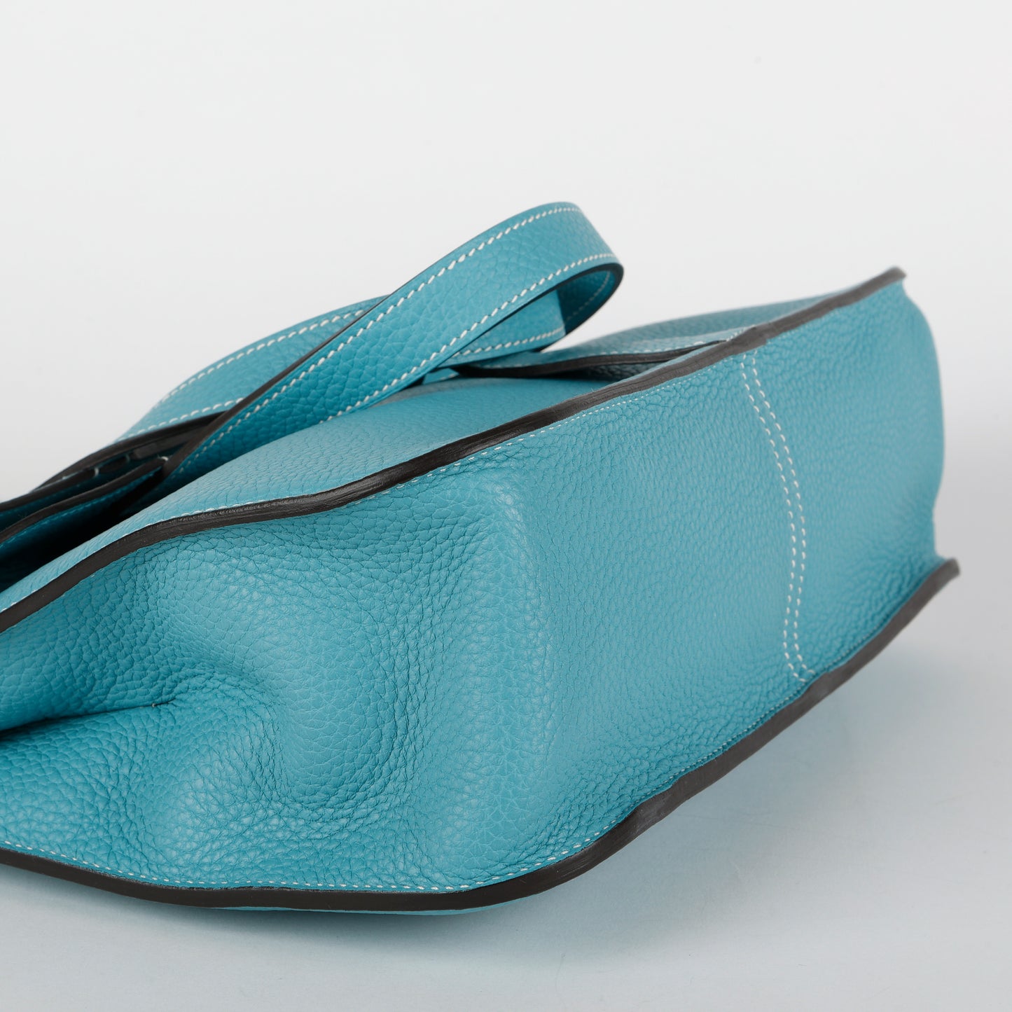 Halzan 31, Blue Jean Clemence