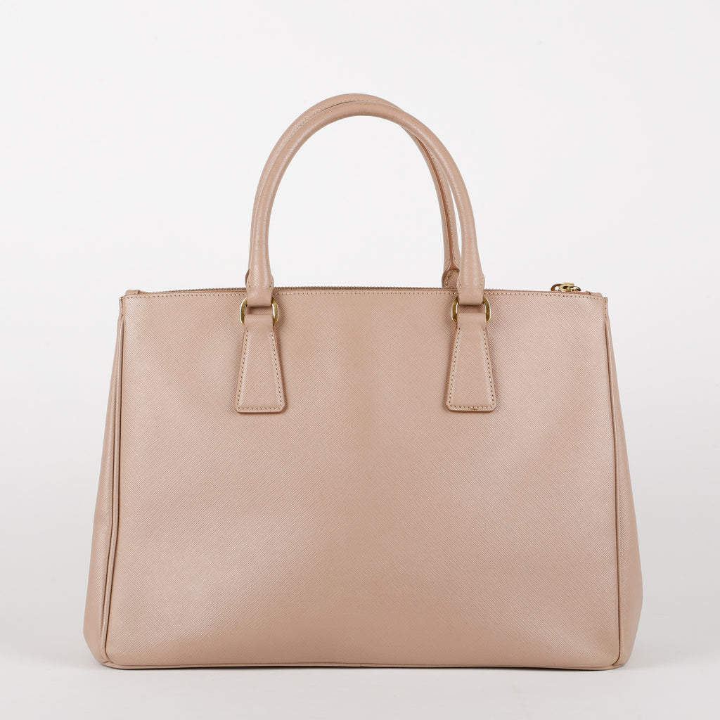 Medium Galleria Double Zip Tote, Dusty Pink Saffiano