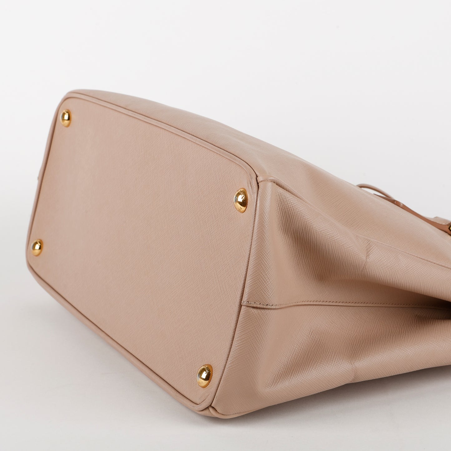 Medium Galleria Double Zip Tote, Dusty Pink Saffiano