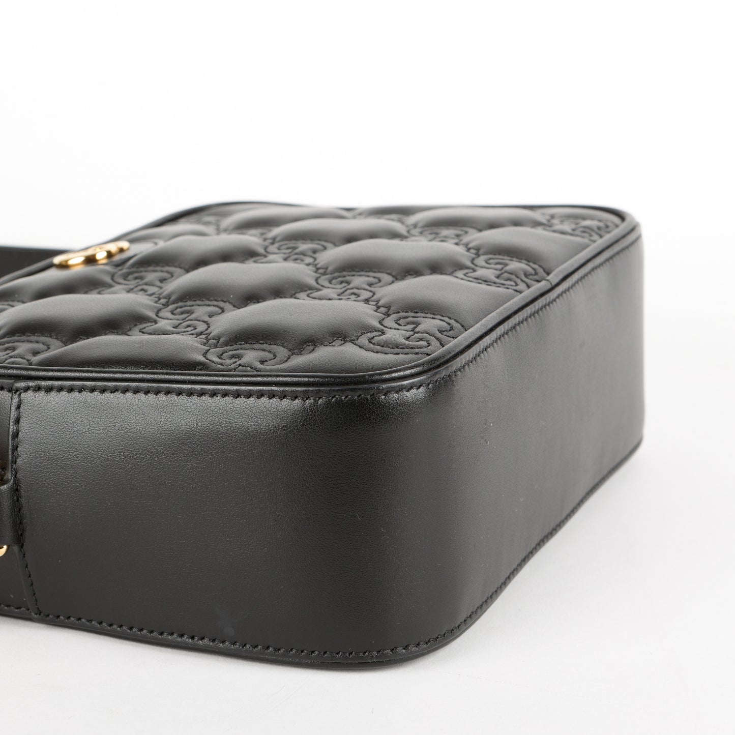 Small GG Matelassé Shoulder Bag, Black