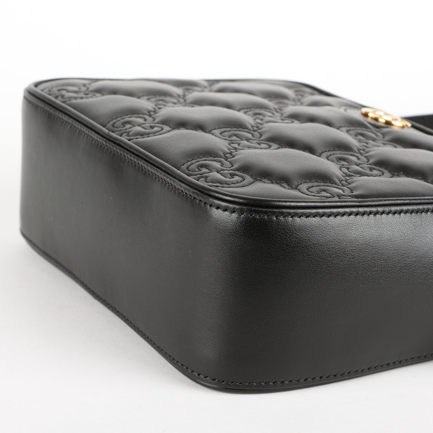 Small GG Matelassé Shoulder Bag, Black