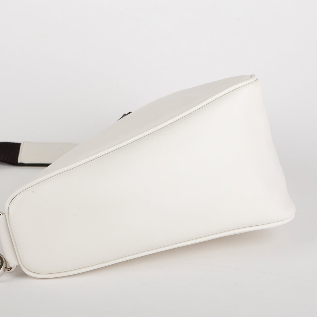 Grace Lux Triangle, White