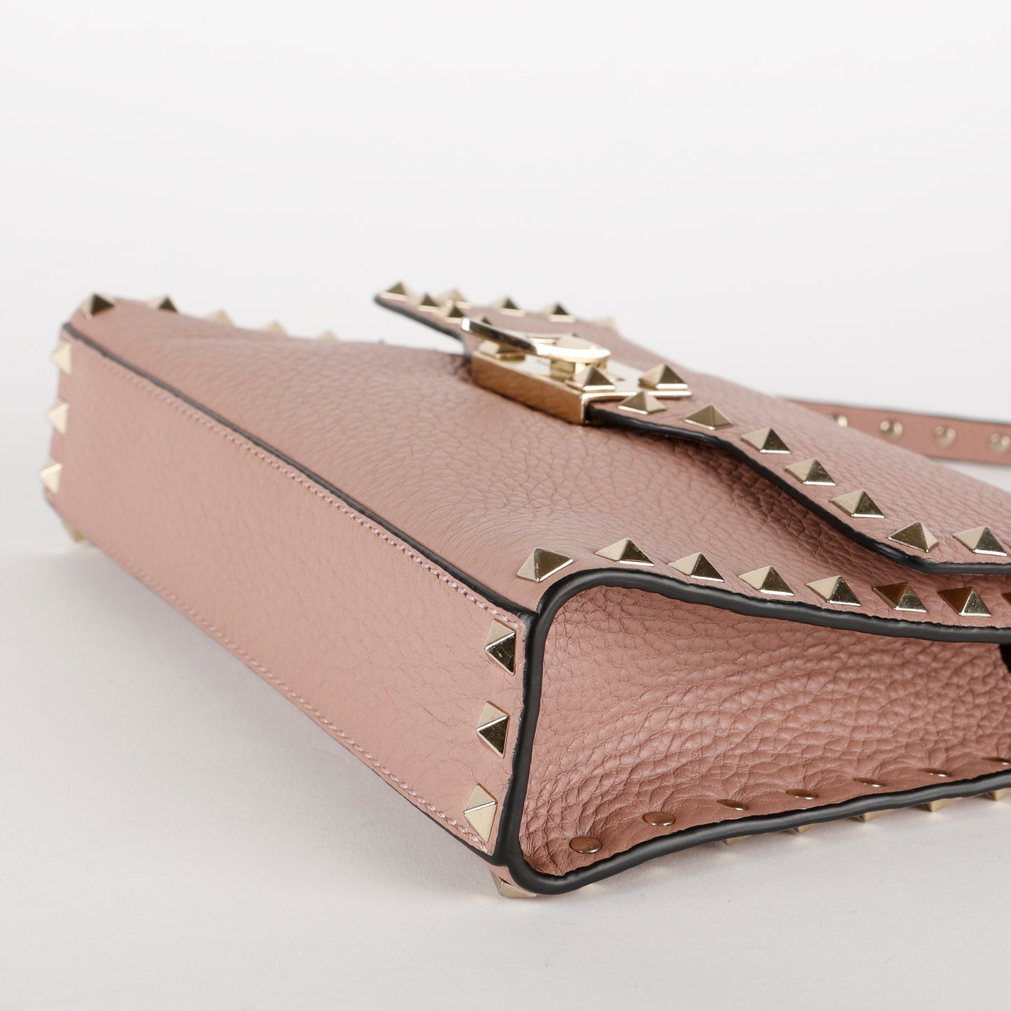 Medium Rockstud Flap Crossbody, Dusty Pink