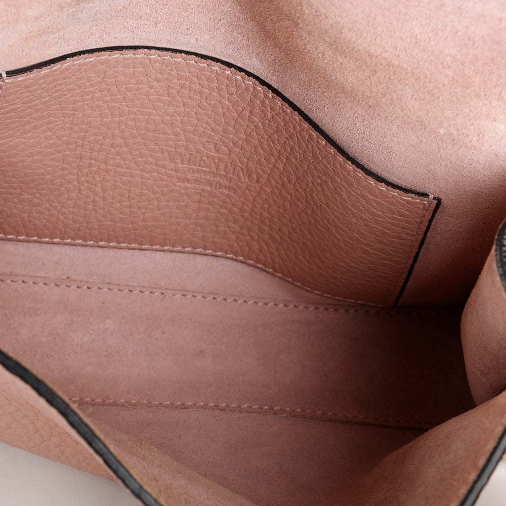 Medium Rockstud Flap Crossbody, Dusty Pink