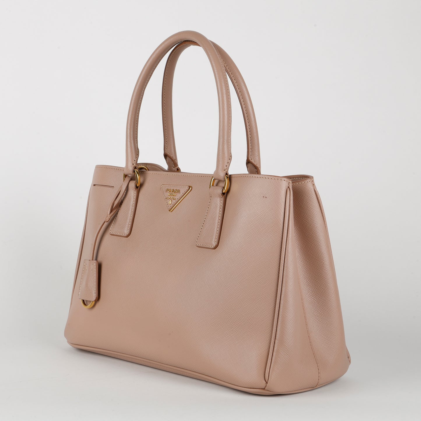 Medium Galleria, Beige Saffiano