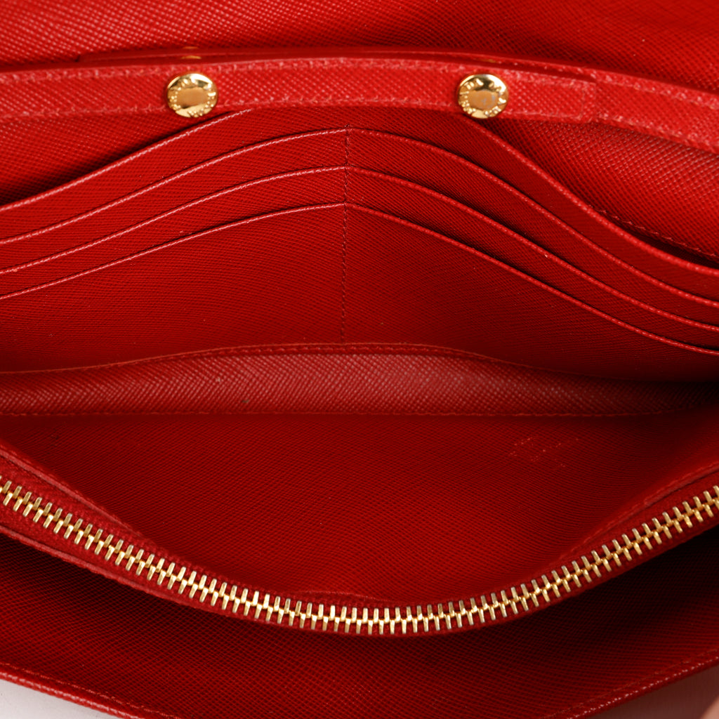 Wallet on Chain, Red Saffiano