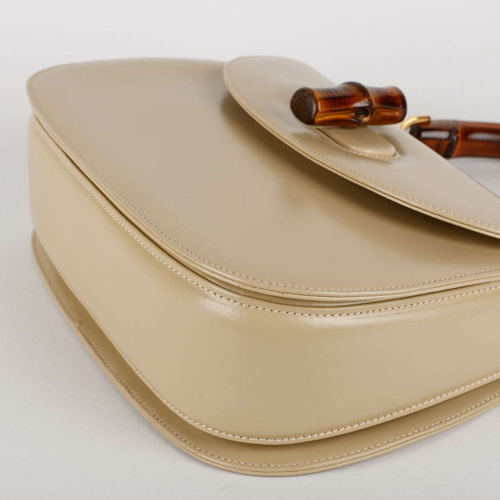 Medium Bamboo Top Handle Beige