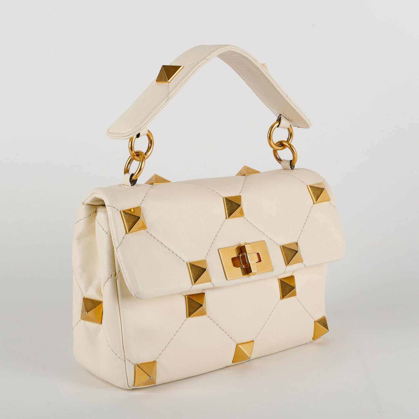 Large Roman Rockstud, Cream