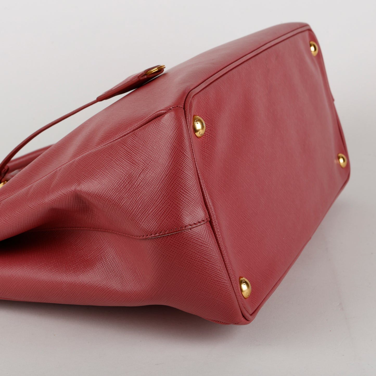 Medium Galleria, Rose Pink Saffiano