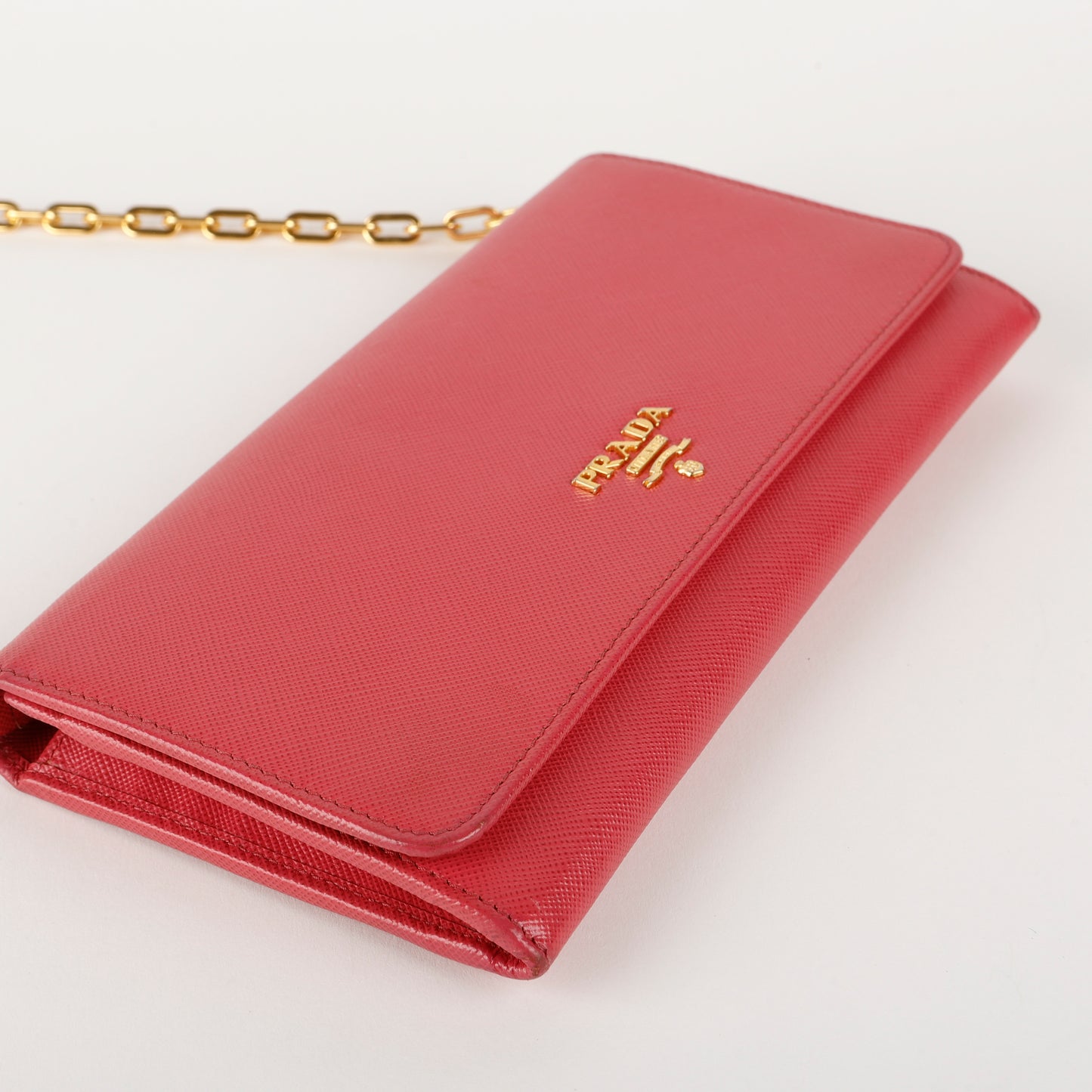 Wallet on Chain, Fuchsia Saffiano 5307