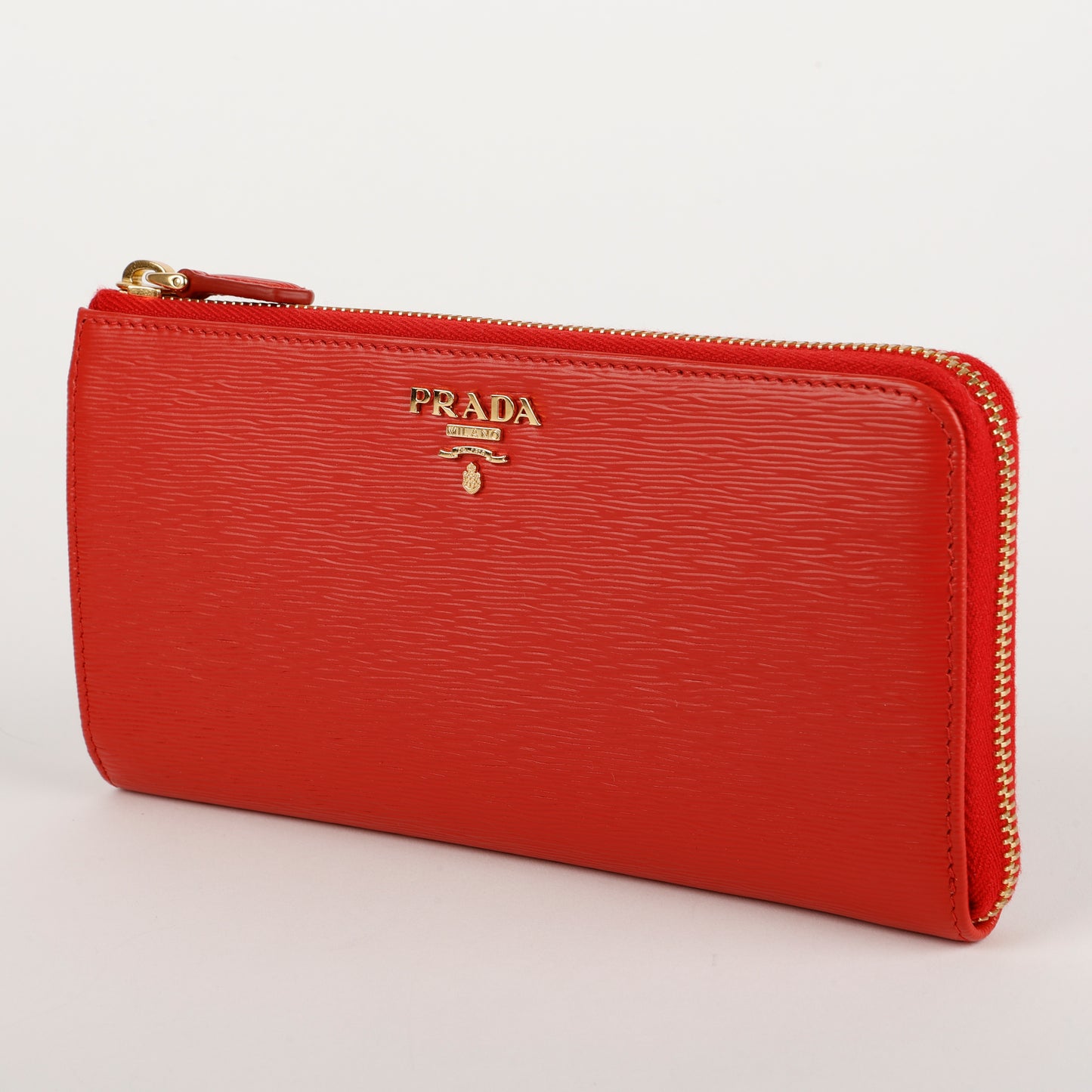 Move Zip Around Long Wallet, Red Vitello