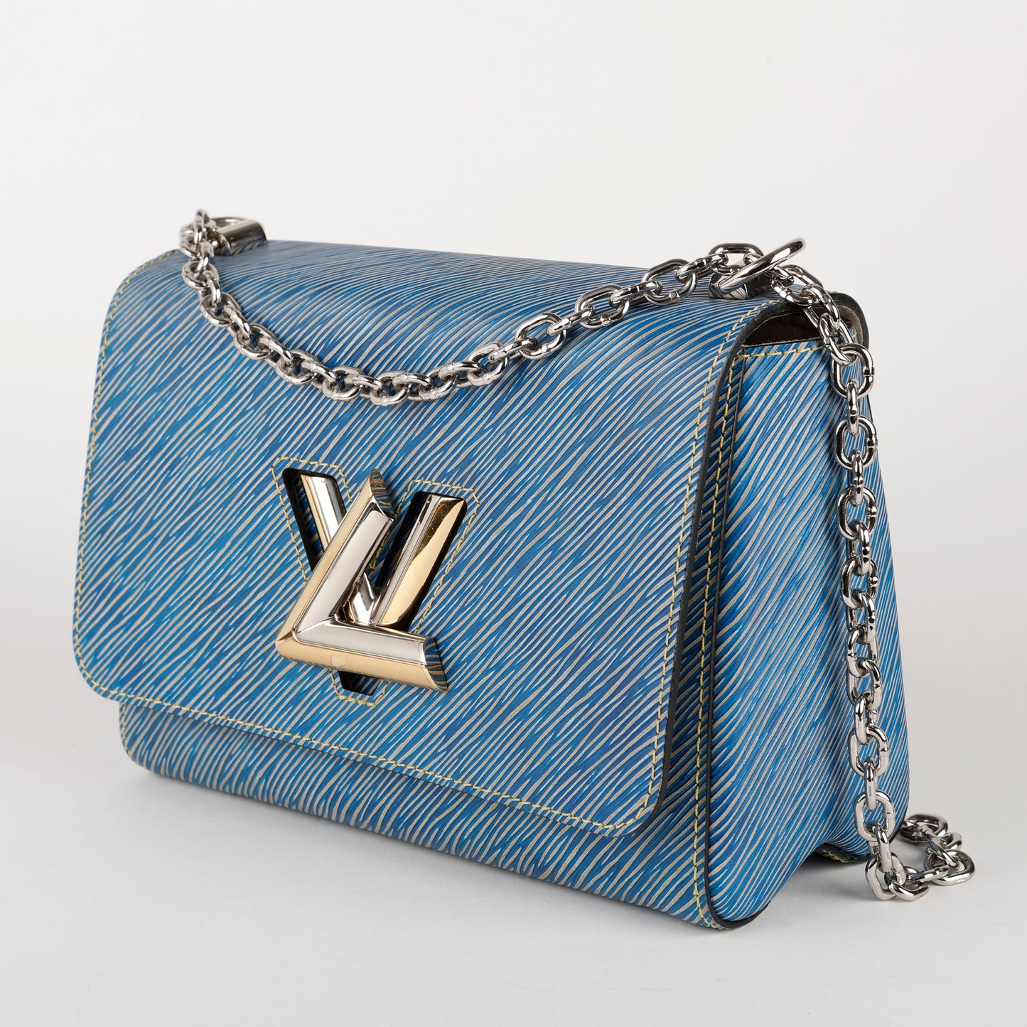 Twist MM, Light Denim Epi