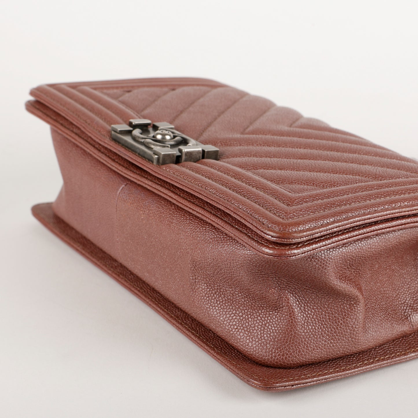 Old Medium Boy Bag, Plum Purple Caviar