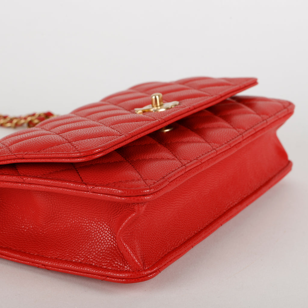 Twist Your Buttons Wallet on Chain, Red Caviar