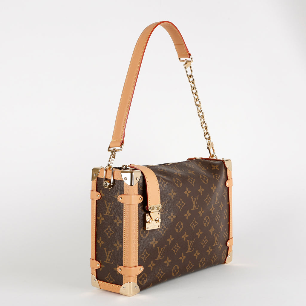 Side Trunk GM, Monogram