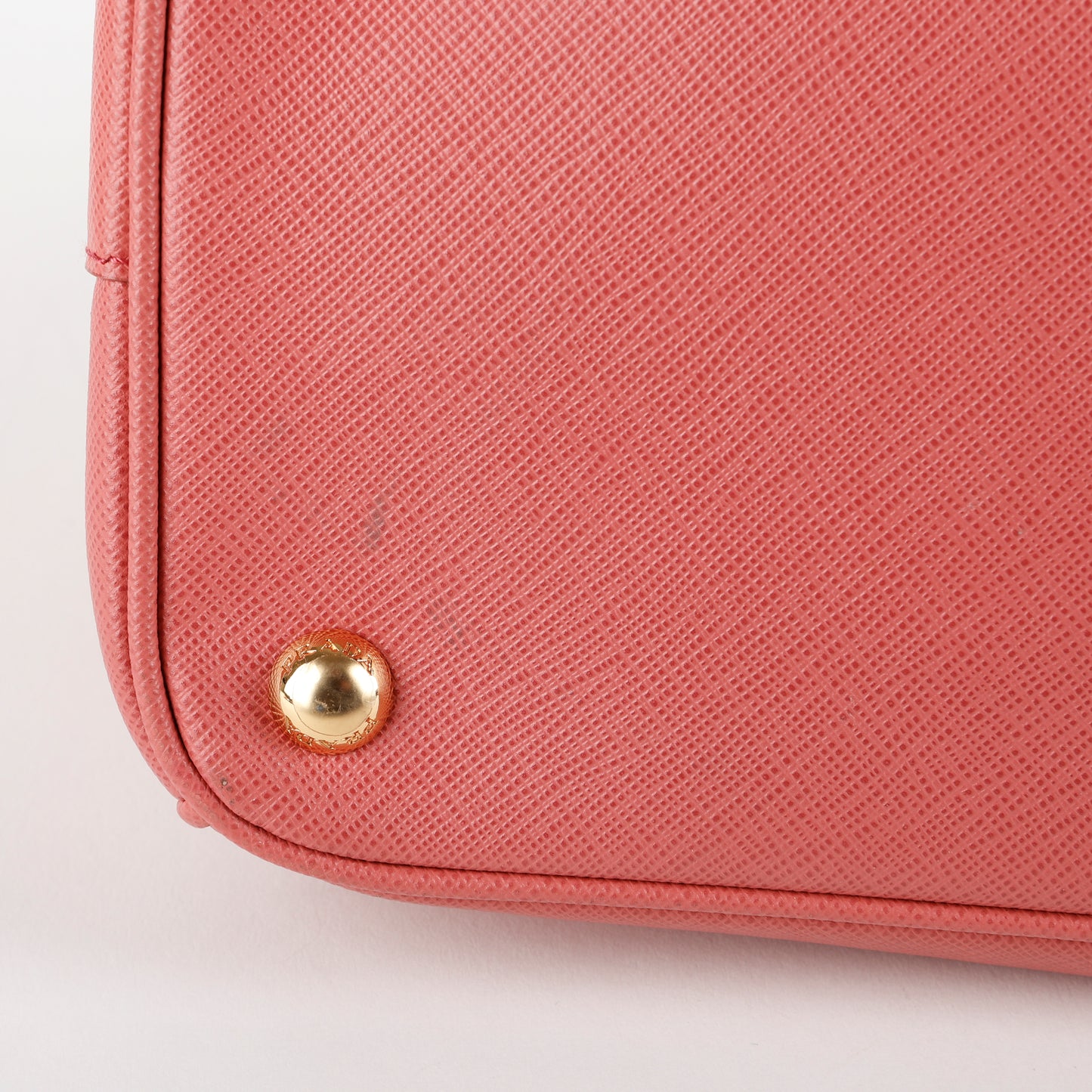 Medium Galleria Tote, Pink Saffiano