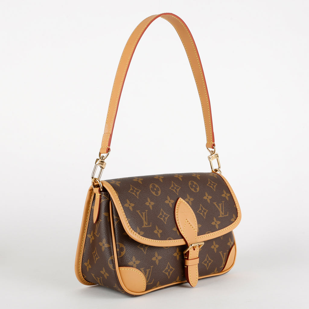 Diane, Monogram/Fuchsia