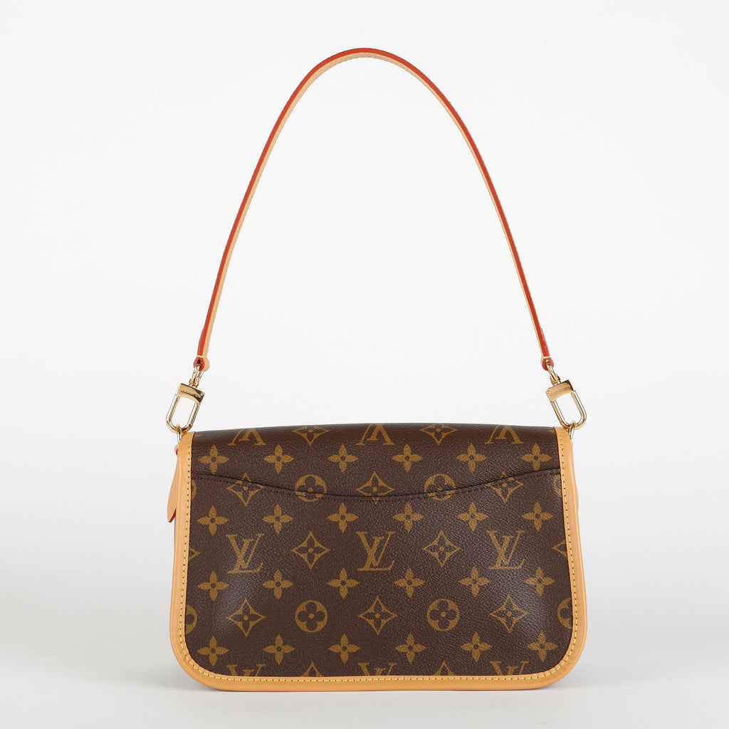Diane, Monogram/Fuchsia