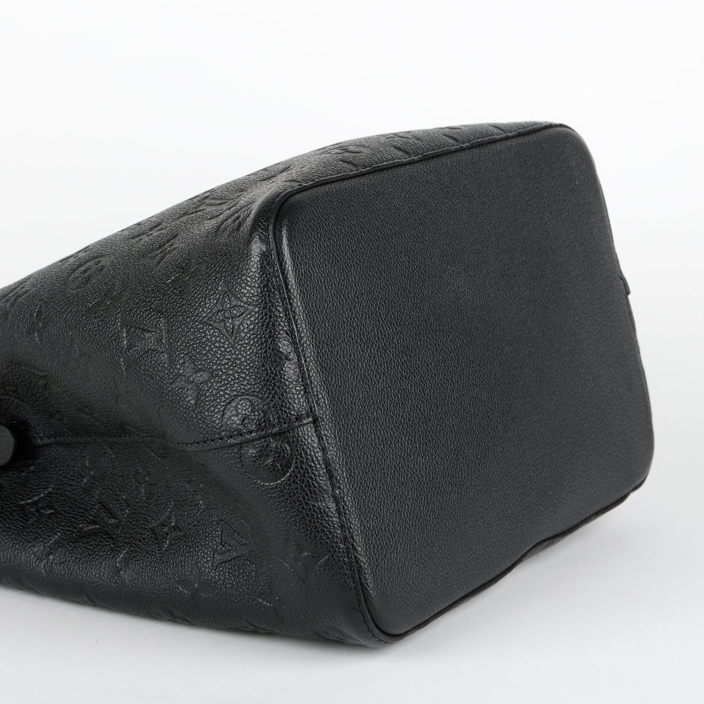 Neo Noe MM, Black Empreinte