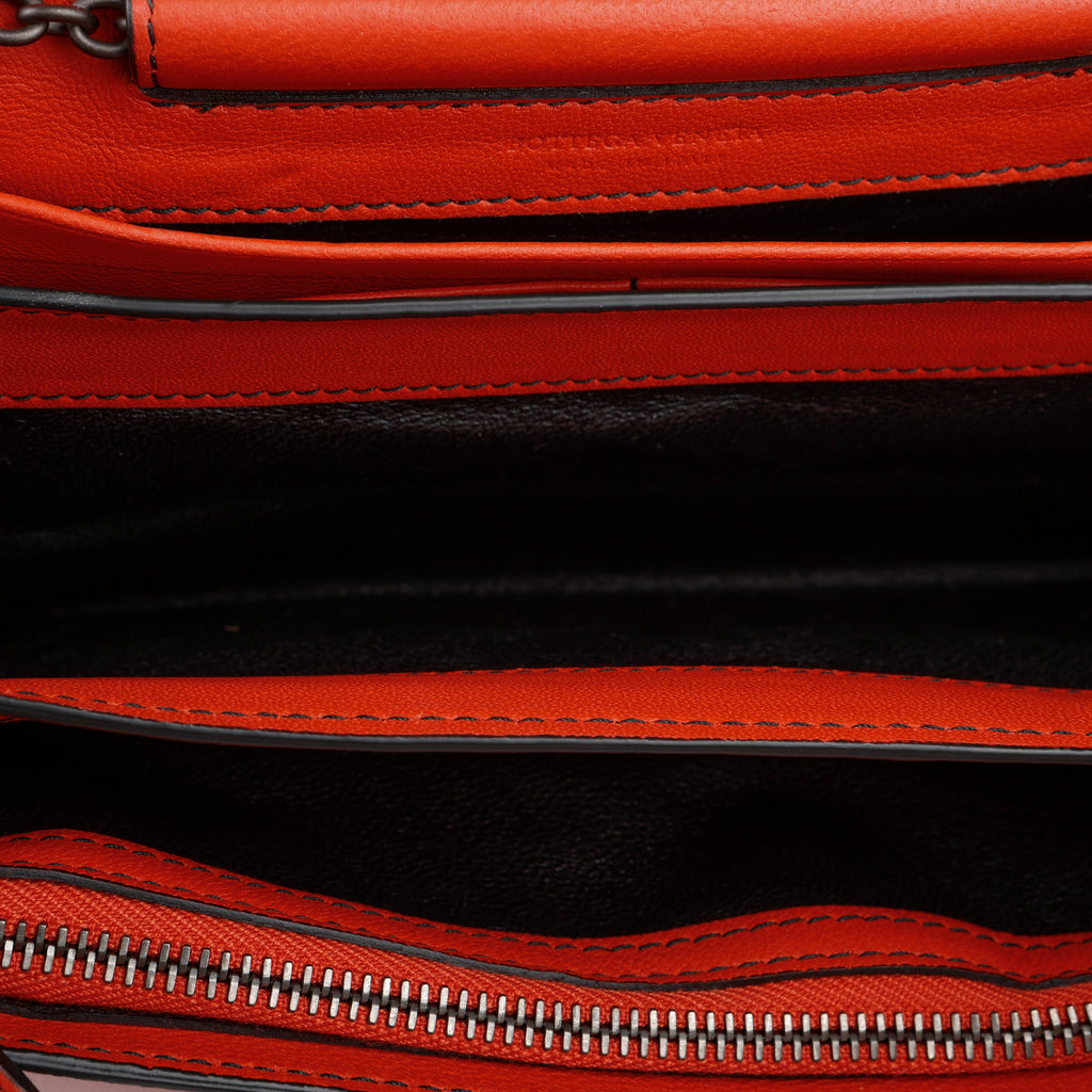 Multicolor Intrecciato Wallet on Chain, Red/Black