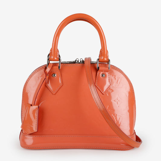 Alma BB, Poppy Vernis