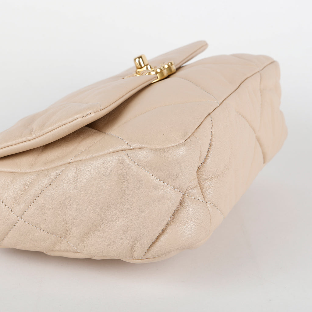 Small 19, Beige Lambskin