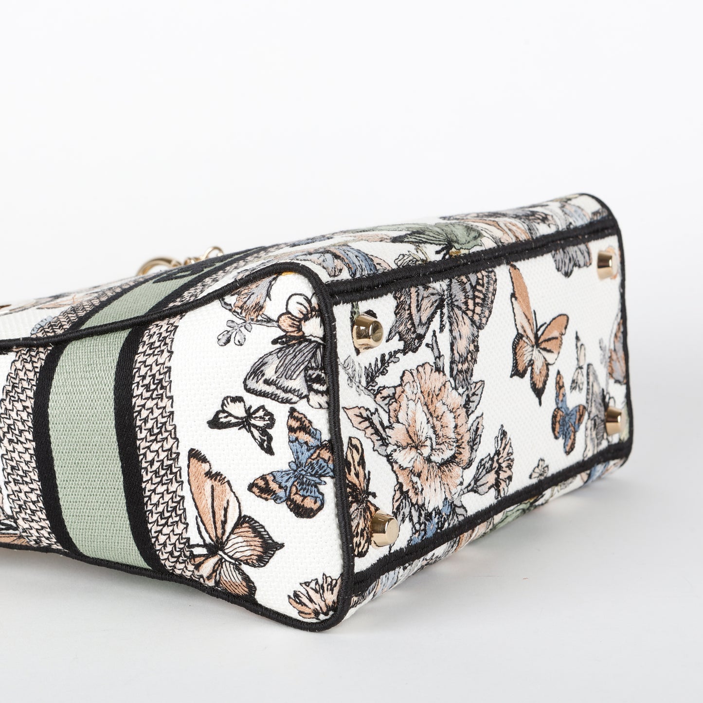 Medium D-Lite, White Floral