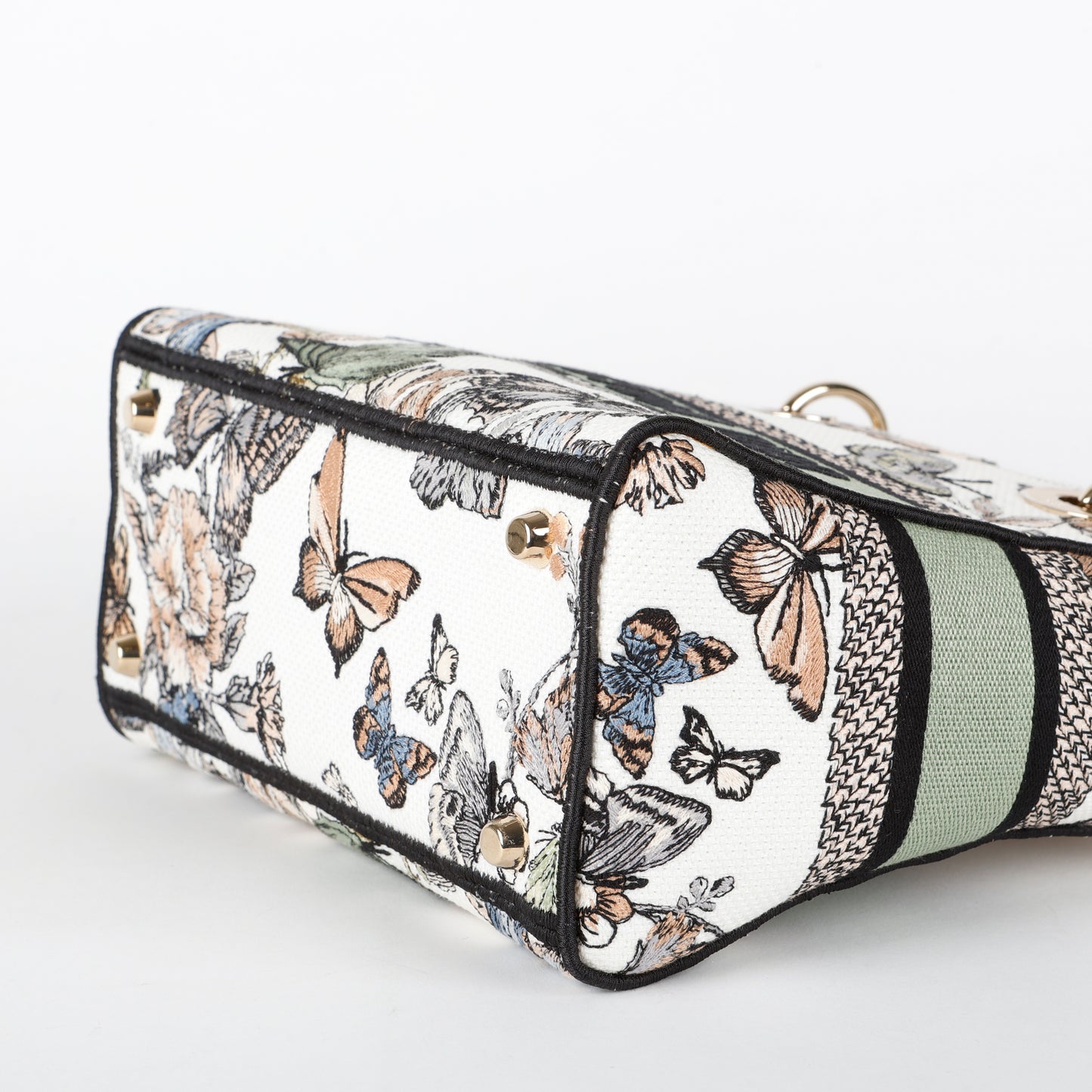 Medium D-Lite, White Floral