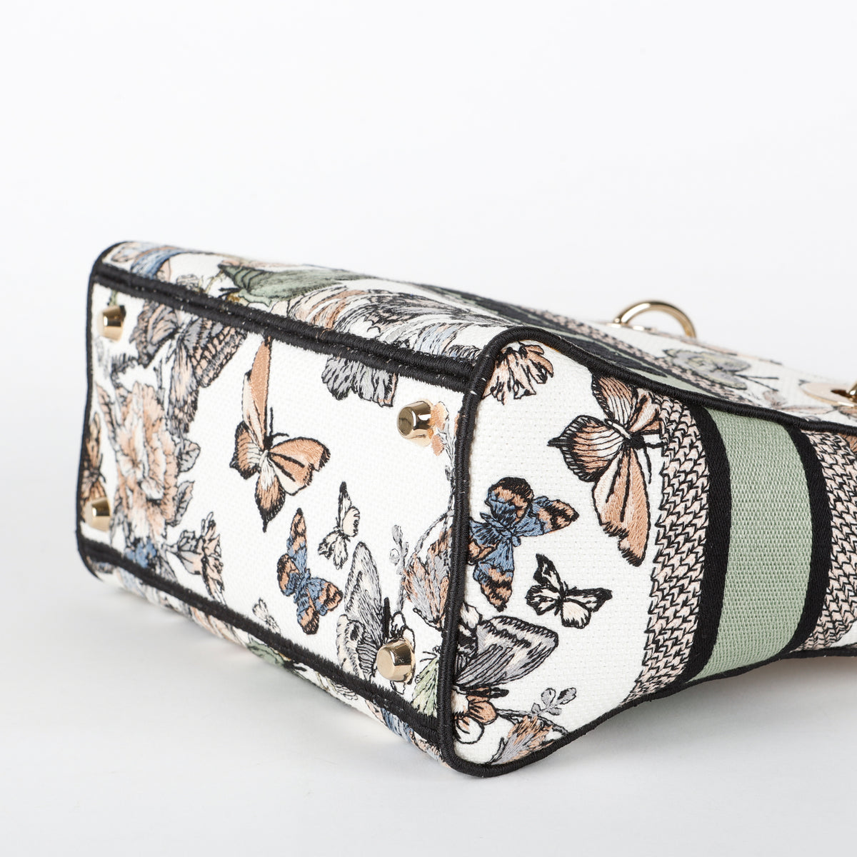 Medium D-Lite, White Floral