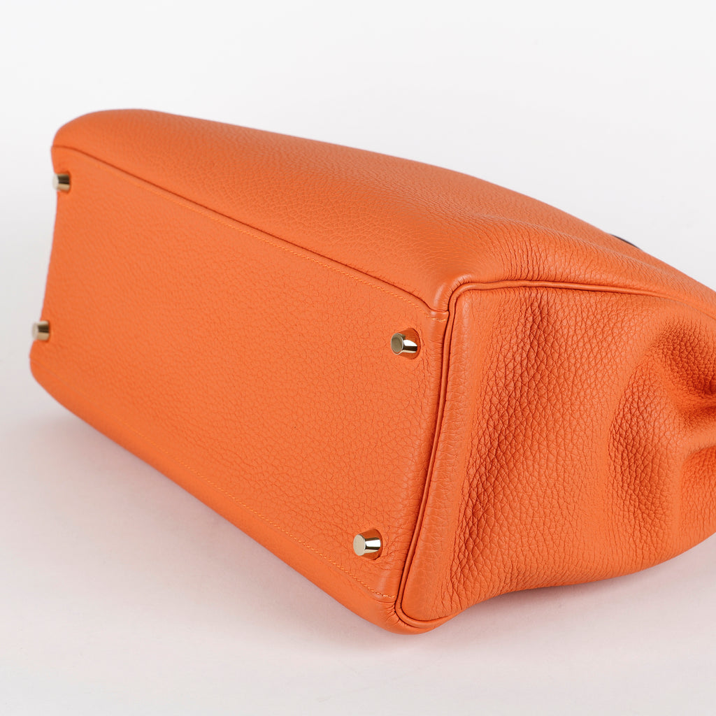 Kelly 35, Feu Orange Togo (2013)
