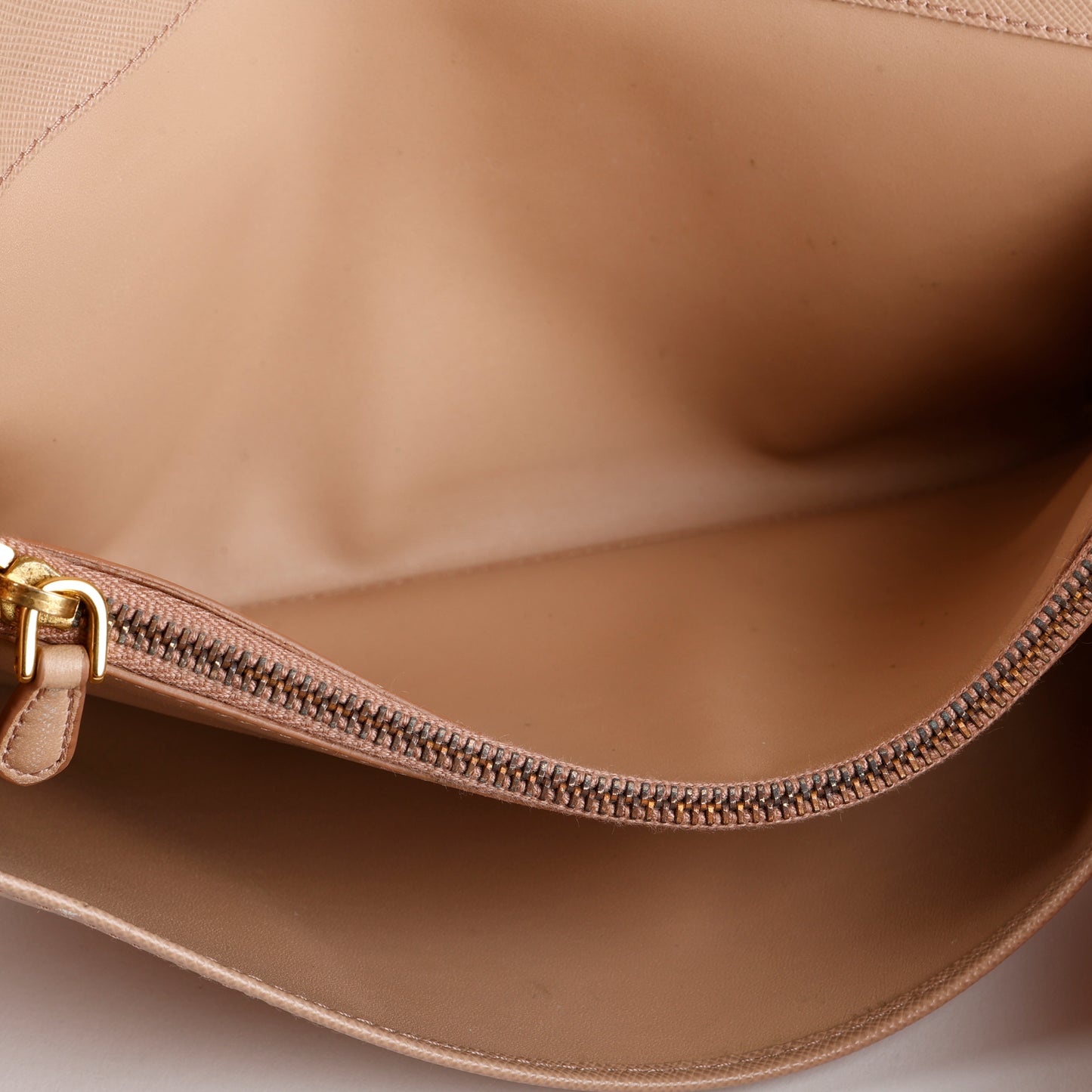 Long Travel Fold Wallet, Beige Saffiano