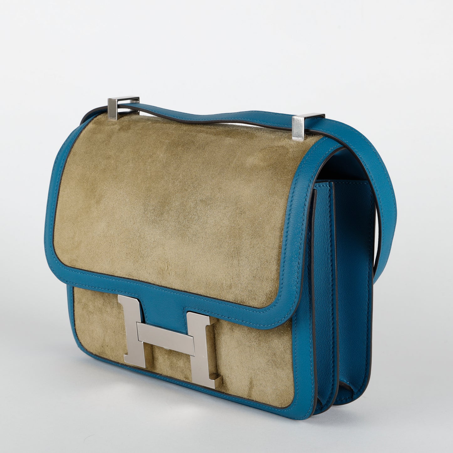 Constance 23, Grizzly Bleu de Galice Swift