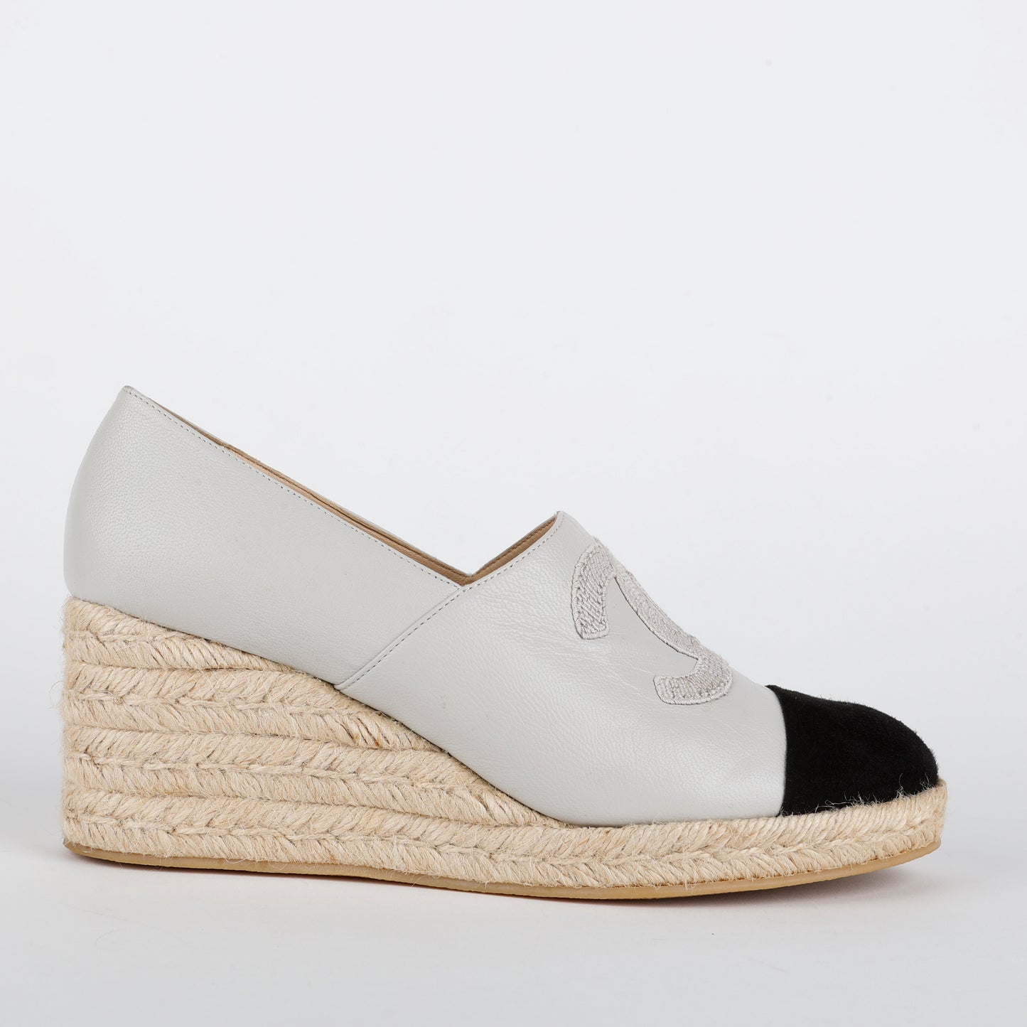 Espadrille Wedge Pumps, Leather and Suede Cream/Black (Size 42)