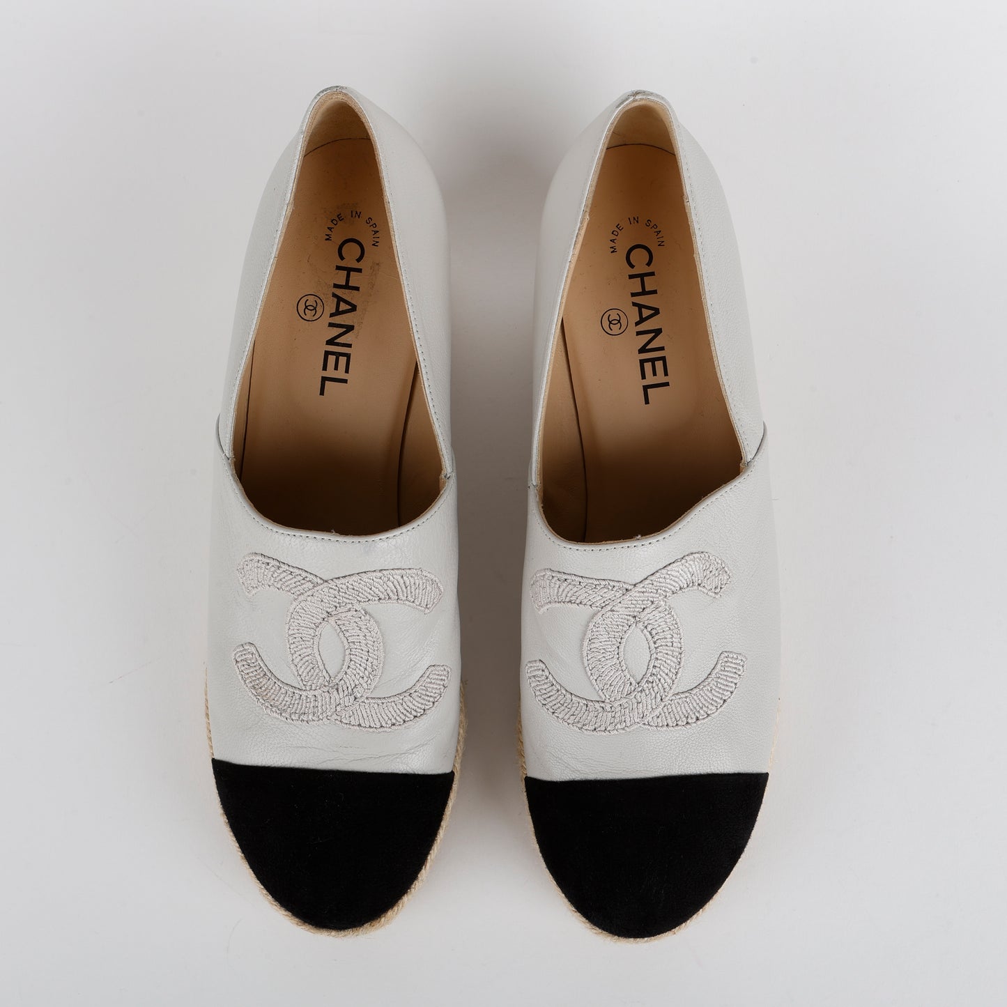 Espadrille Wedge Pumps, Leather and Suede Cream/Black (Size 42)